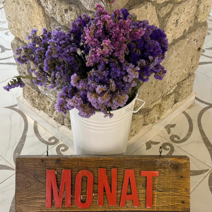 Monat Otel Hacimemis อาเลอเจอติ ภายนอก รูปภาพ
